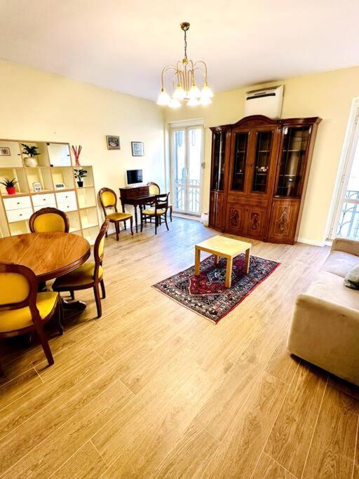 Ferienwohnung Hostme Piazza Di Spagna Apartament Rom Exterior foto